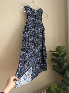 Amour Vert Black and Blue Flowy Dress